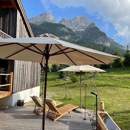 Gsteig Alpen Charme - Chalet D'Hotes Et Spa Bed & Breakfast エクステリア 写真