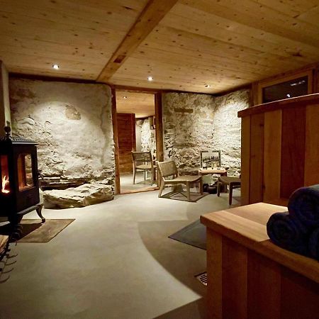 Alpen Charme - Chalet D'Hotes Et Spa Gsteig エクステリア 写真