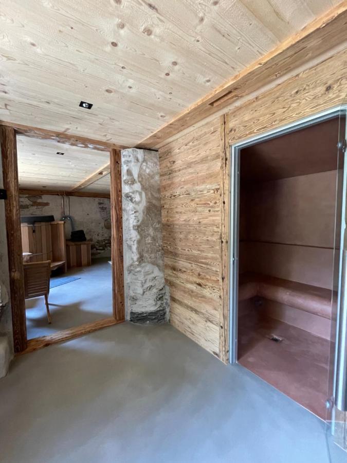 Alpen Charme - Chalet D'Hotes Et Spa Gsteig エクステリア 写真