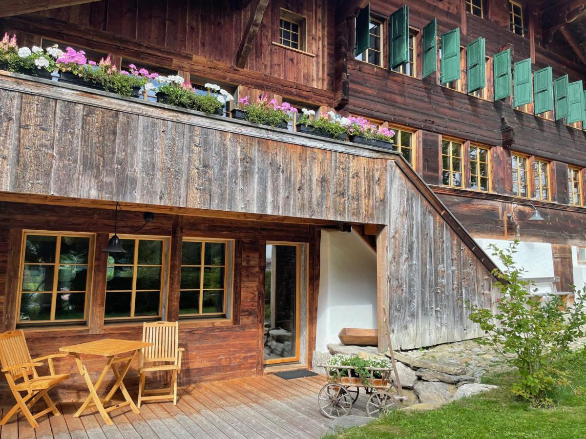 Alpen Charme - Chalet D'Hotes Et Spa Gsteig エクステリア 写真