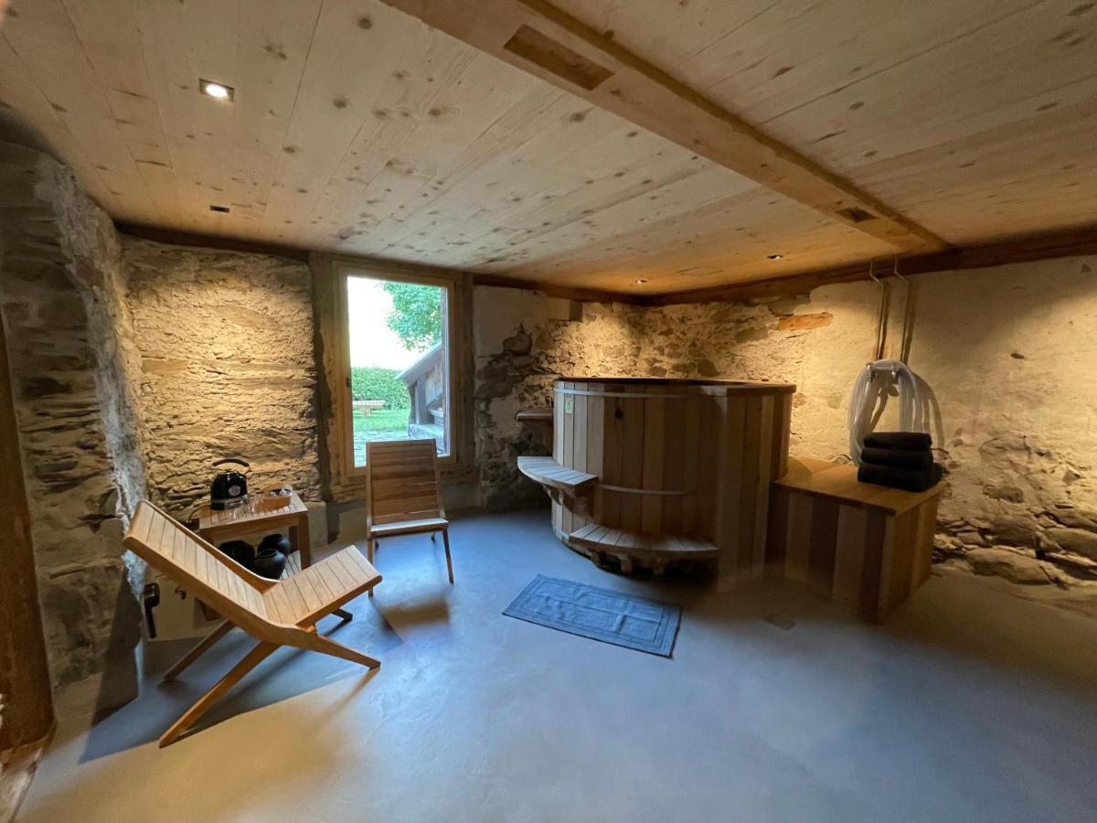 Gsteig Alpen Charme - Chalet D'Hotes Et Spa Bed & Breakfast エクステリア 写真