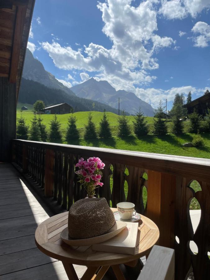 Gsteig Alpen Charme - Chalet D'Hotes Et Spa Bed & Breakfast エクステリア 写真