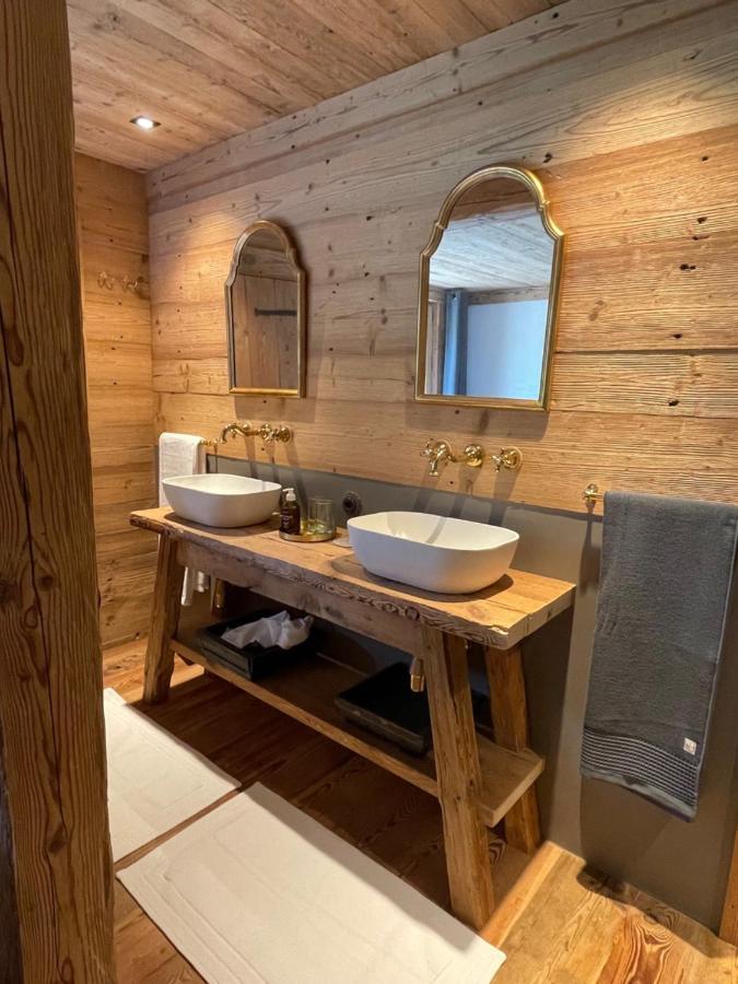 Alpen Charme - Chalet D'Hotes Et Spa Gsteig エクステリア 写真