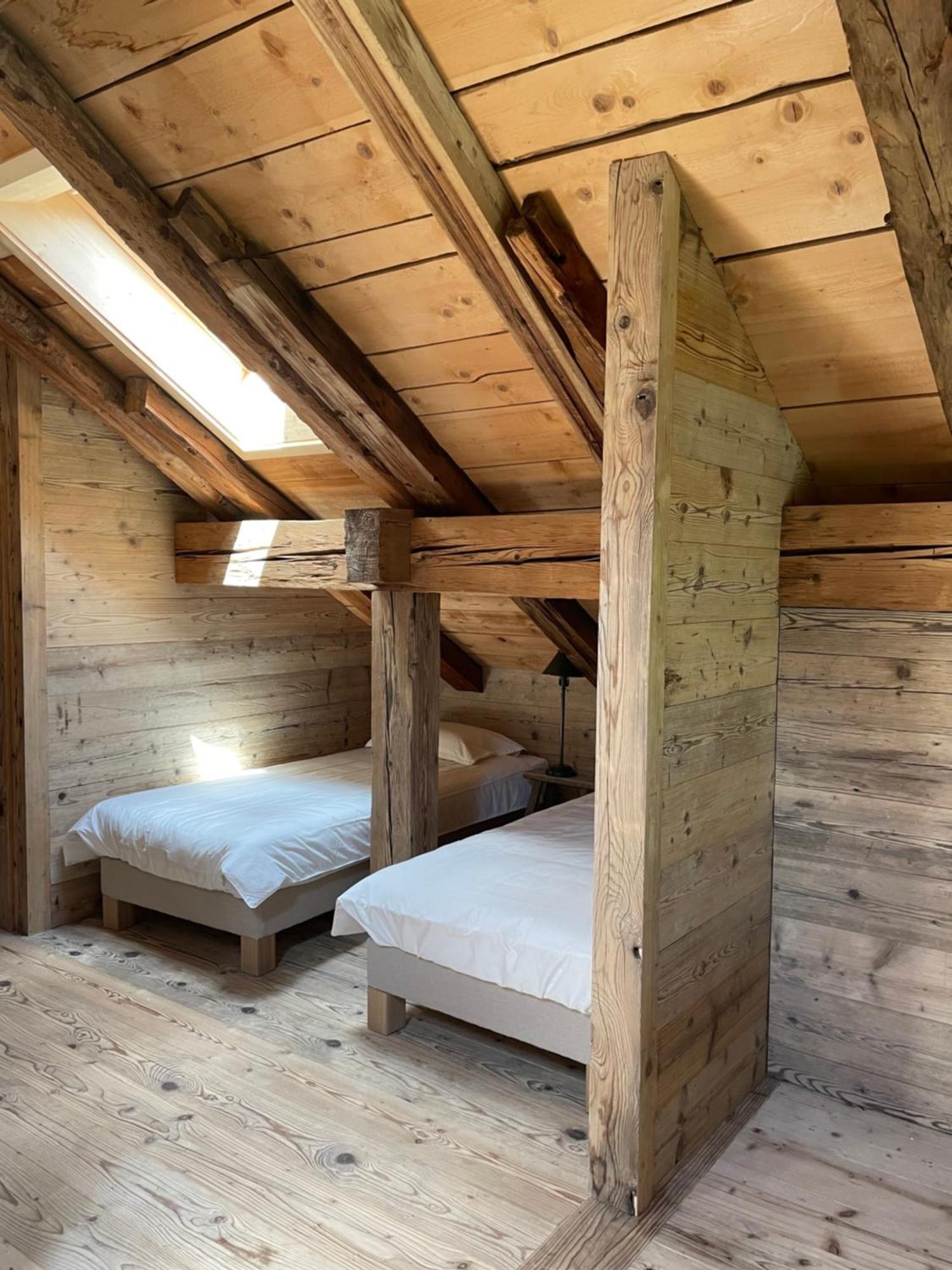 Alpen Charme - Chalet D'Hotes Et Spa Gsteig 部屋 写真